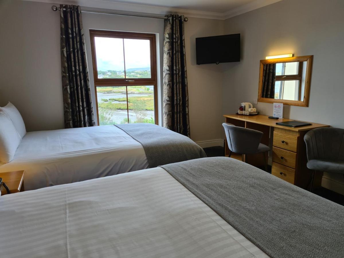 Caisleain Oir Hotel Annagry エクステリア 写真