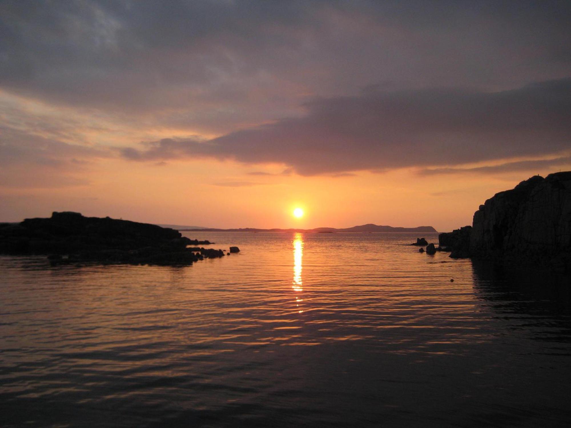 Caisleain Oir Hotel Annagry エクステリア 写真